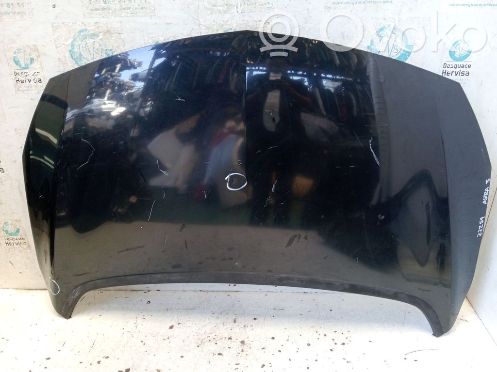 Opel Astra H Capotă motor 