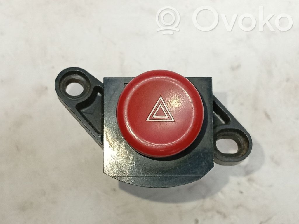 Mazda MX-3 Schalter Warnblinkanlage 