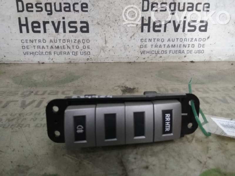 KIA Carnival Przyciski multifunkcyjne 