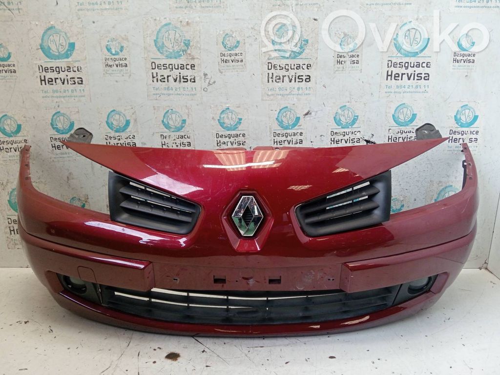 Renault Megane II Parachoques delantero 