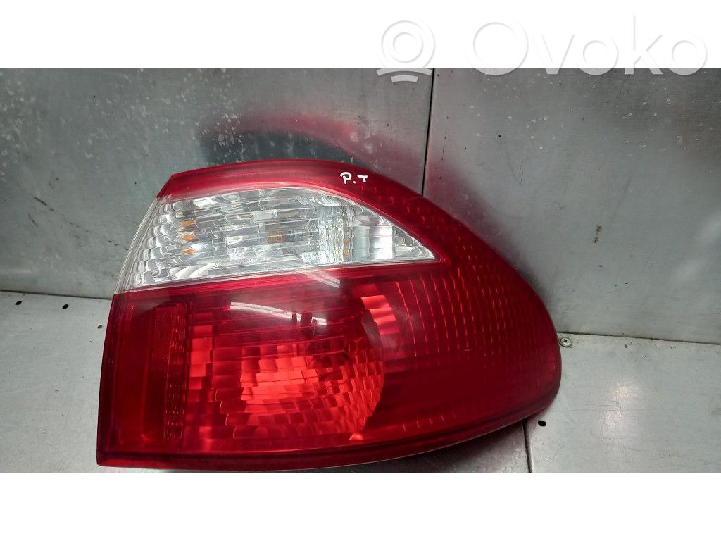 Rear/tail lights