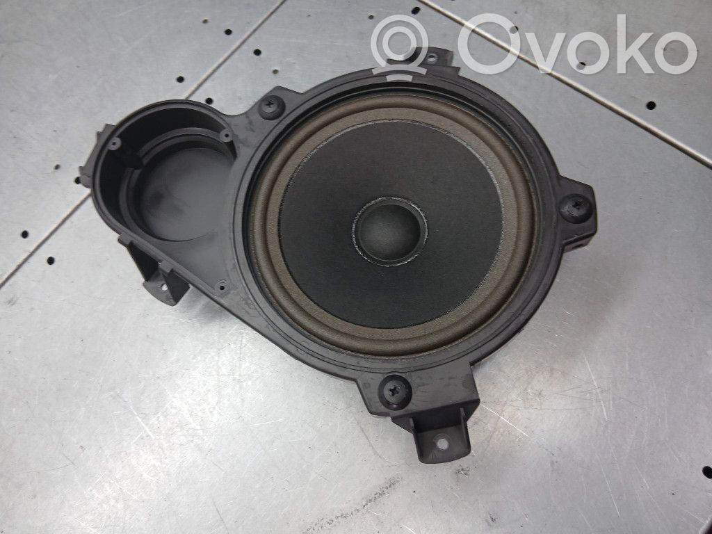 Aixam A751 Subwoofer 