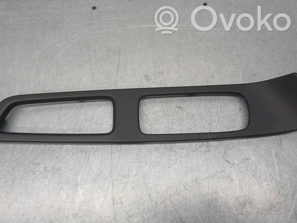 Electric window control switch   9123968