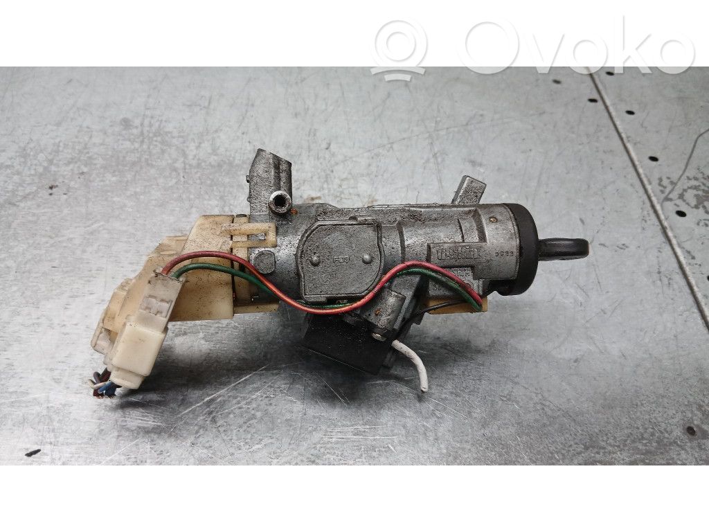 Mazda 323 F Užvedimo spynelė 