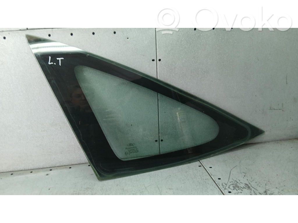 Rear side window