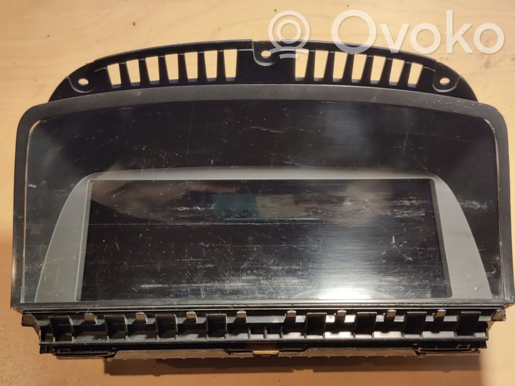 Screen/display/small screen   65826967626