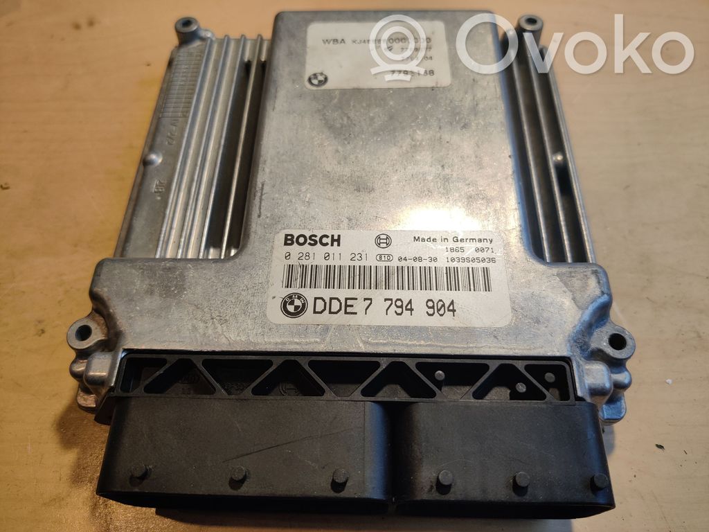 BMW 7 E65 E66 Dzinēja vadības bloks 