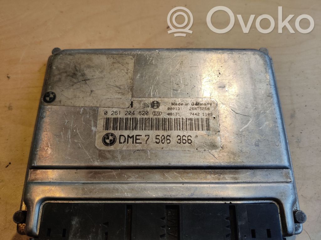 BMW 7 E65 E66 Engine control unit/module 