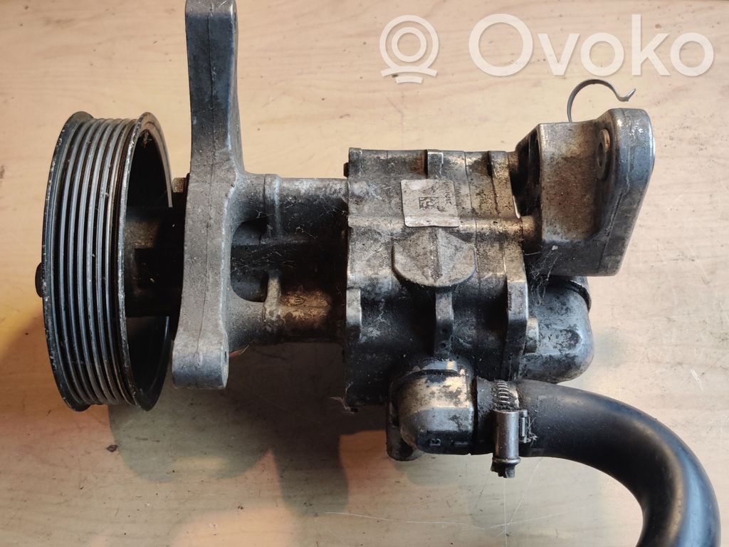 BMW X5 E70 Power steering pump 