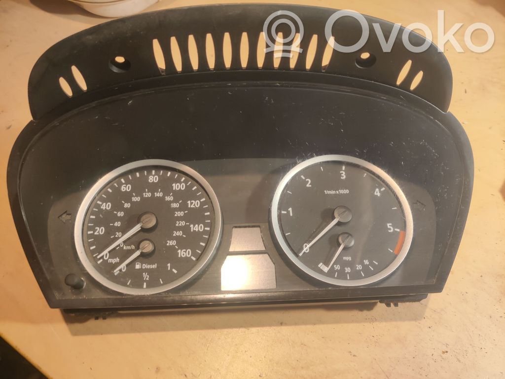 BMW 5 E60 E61 Speedometer (instrument cluster) 