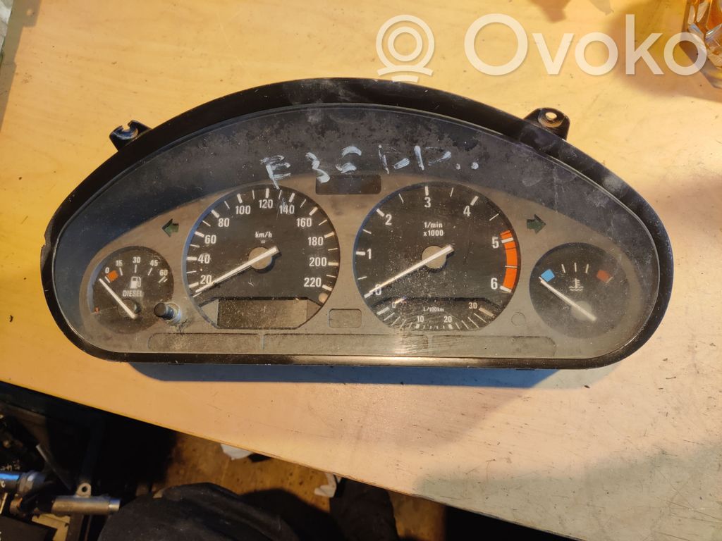 BMW 3 E36 Speedometer (instrument cluster) 