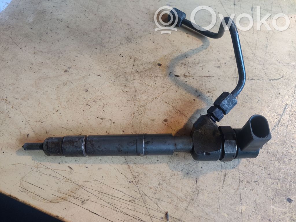 Mercedes-Benz C W203 Inyector de combustible 