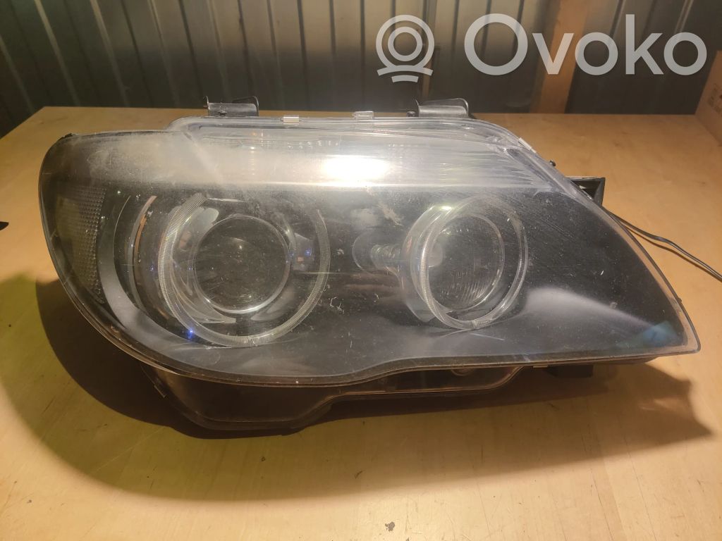 BMW 7 E65 E66 Priekinis žibintas 