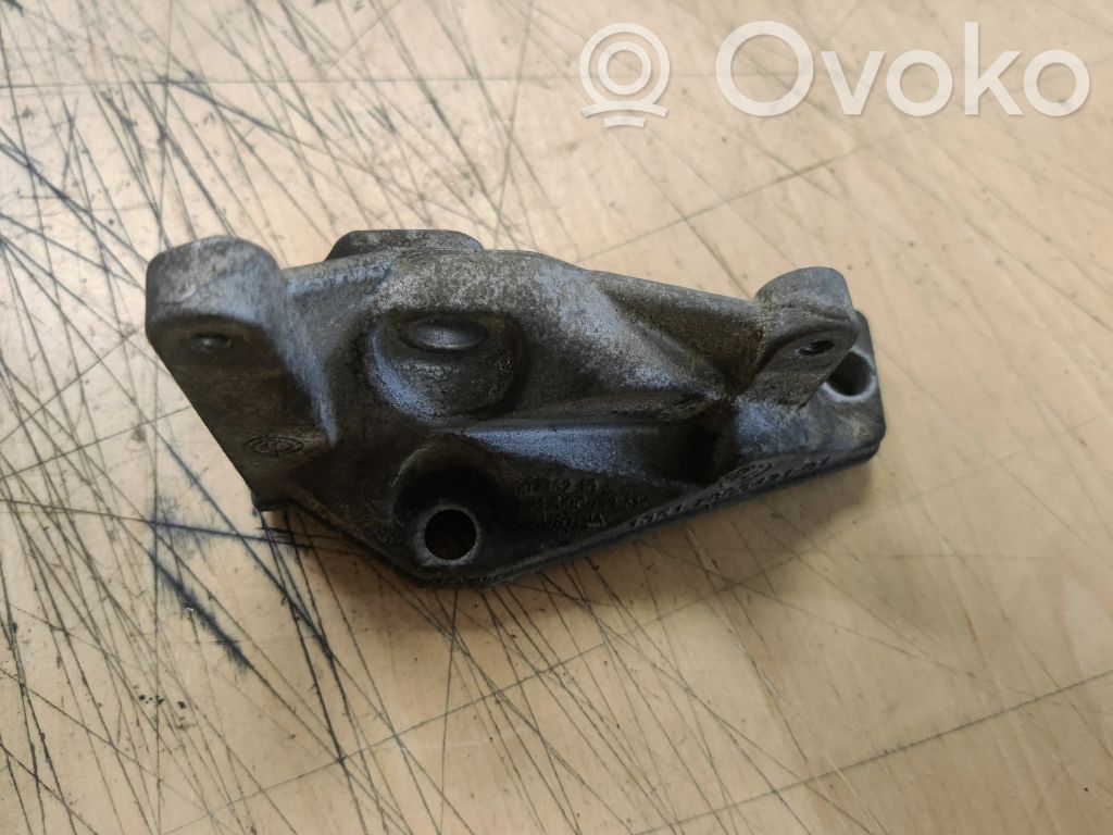 BMW 5 F10 F11 Engine mounting bracket 