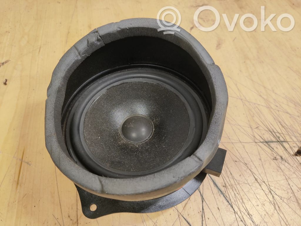BMW X5 E53 Front door speaker 
