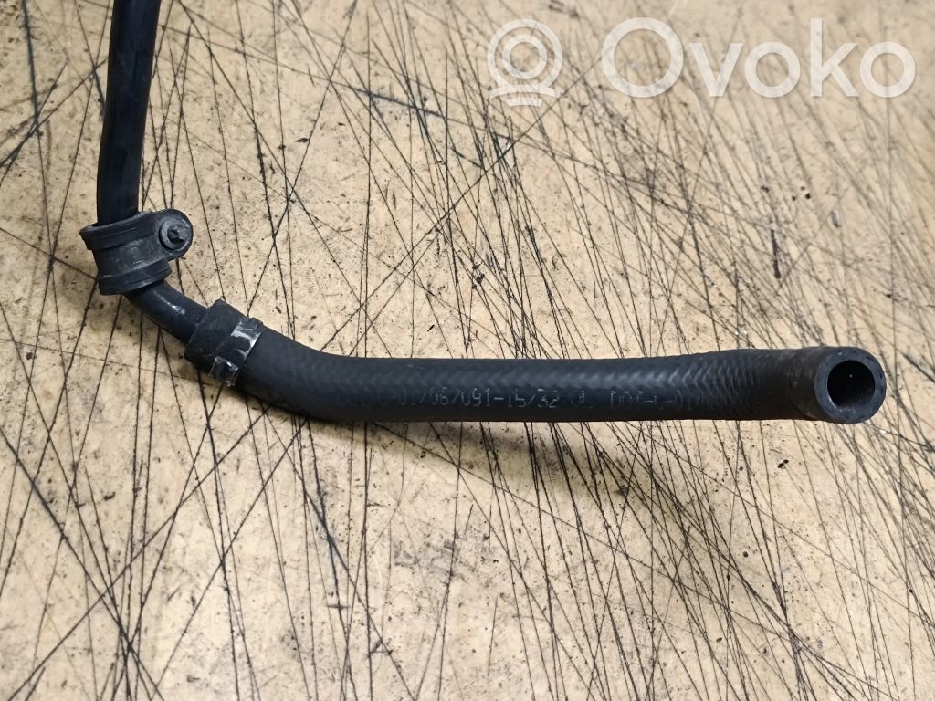 BMW X5 E53 Engine coolant pipe/hose 