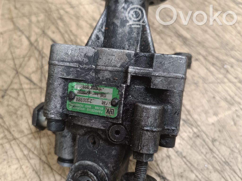 Power steering pump   2106384
