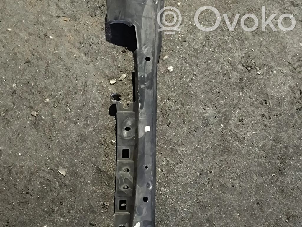 BMW 5 E60 E61 Scut inferior bară față 