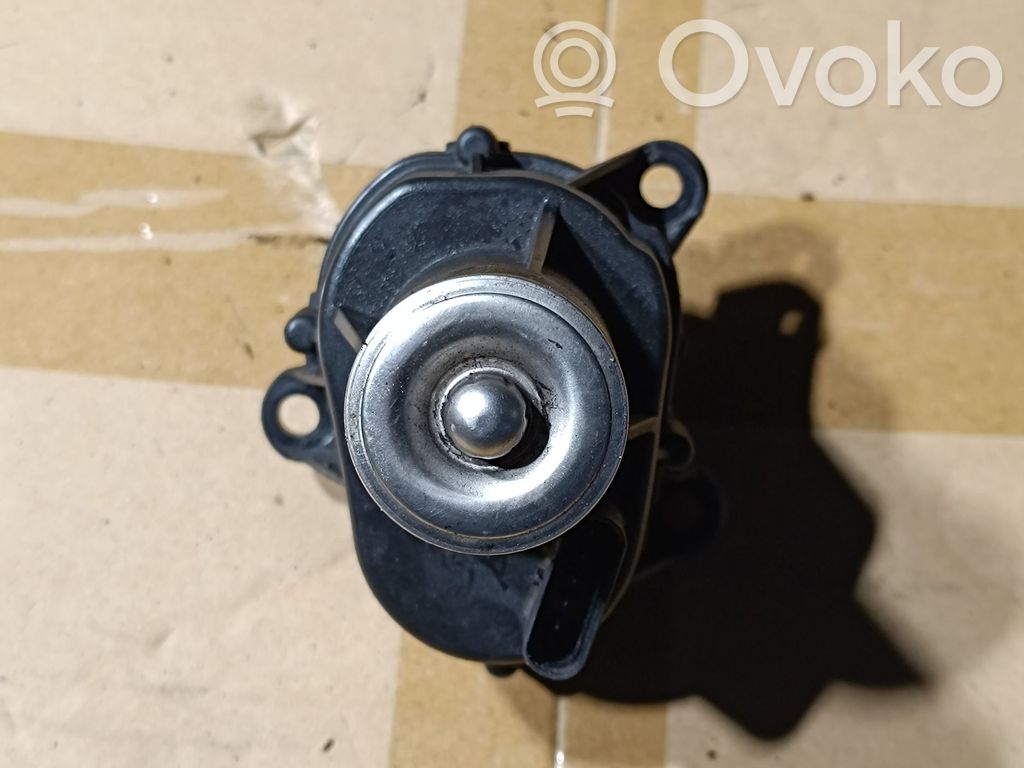 BMW 7 F01 F02 F03 F04 Sklendės valdymo varikliukas 