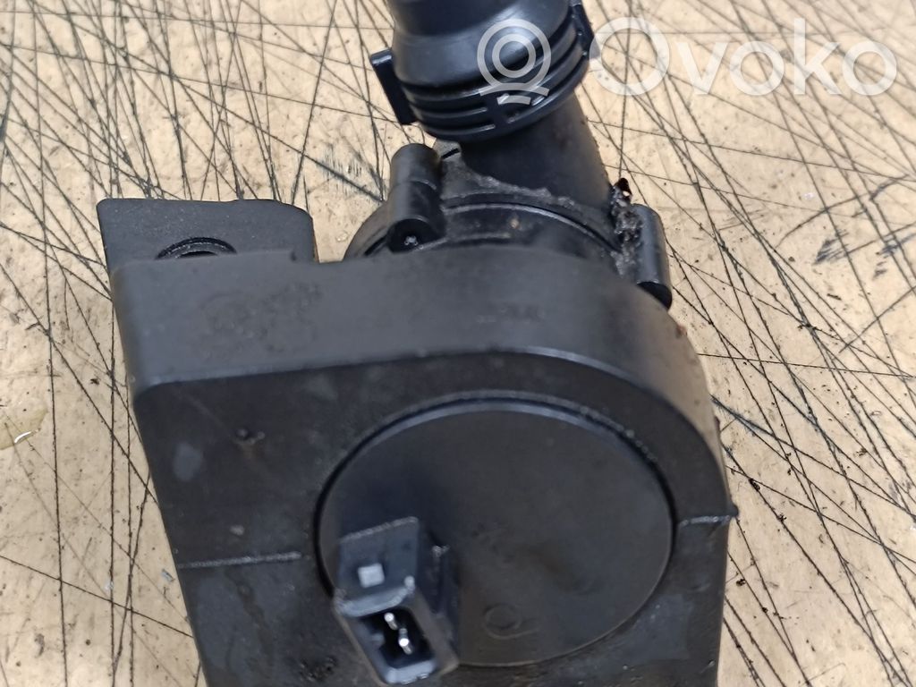 BMW X5 E53 Pompe à eau de liquide de refroidissement 