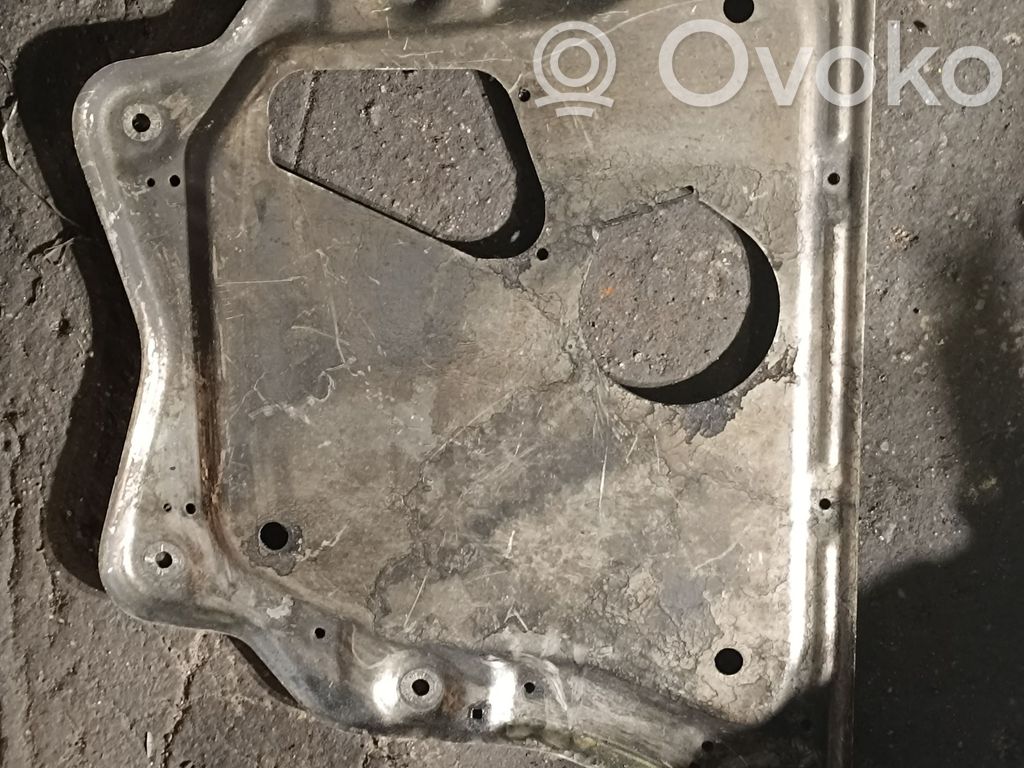 BMW X5 E70 Engine splash shield/under tray 