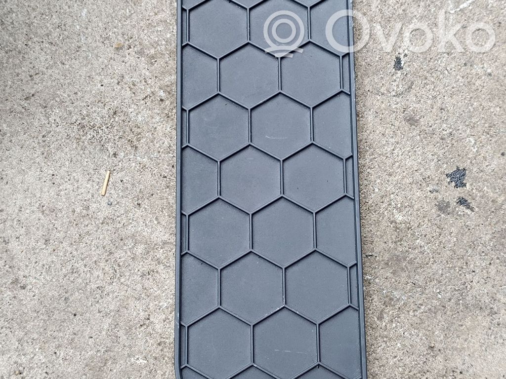 BMW 5 E60 E61 Otros repuestos del interior 
