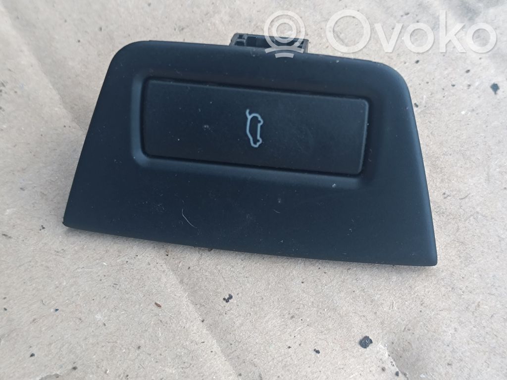 Audi Q7 4L Tailgate/trunk/boot open switch 