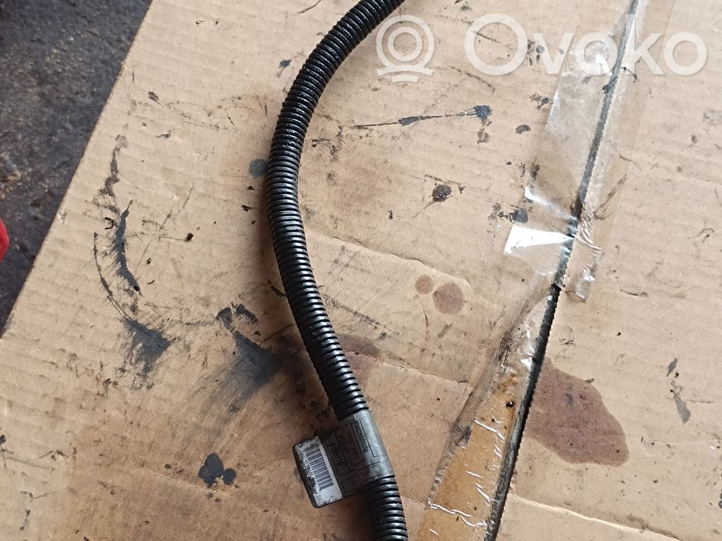 Pluskabel Batterie   7789221