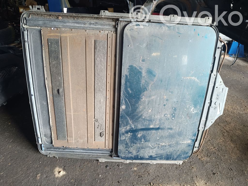 Juego de techo solar