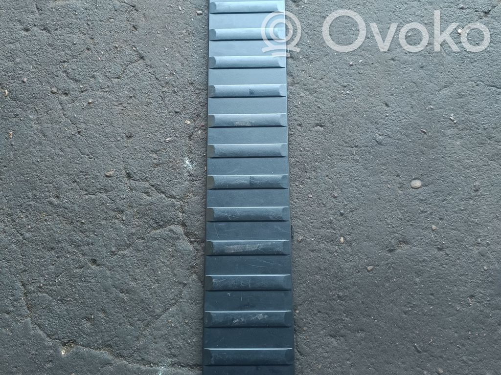 Bottom trim   51498243504,8243504