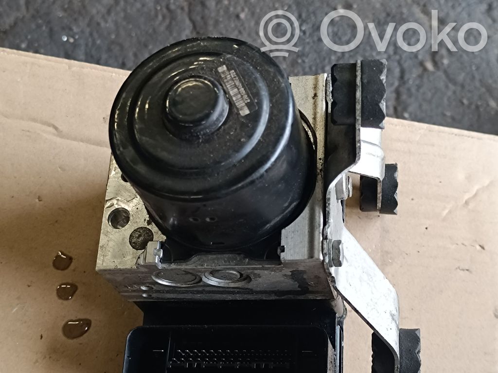 BMW X3 F25 ABS Pump 