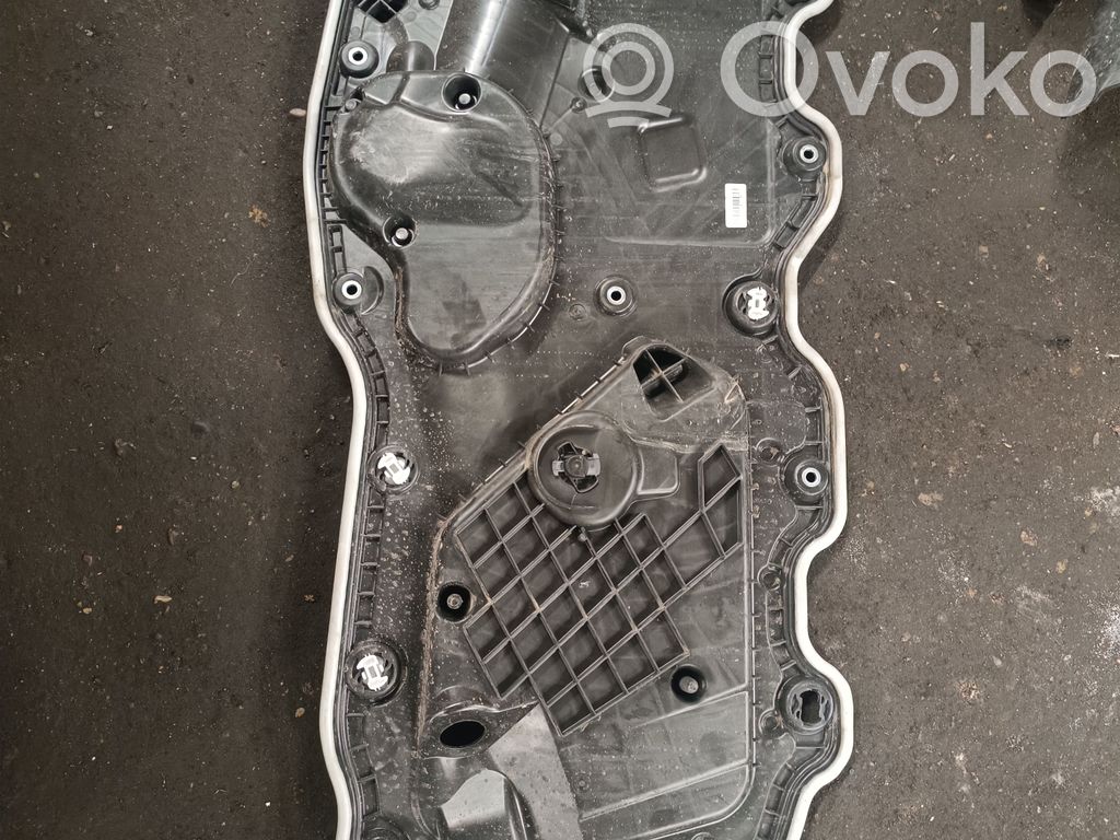 BMW 4 G22 G23 G24 G26 Kita priekinių durų apdailos detalė 
