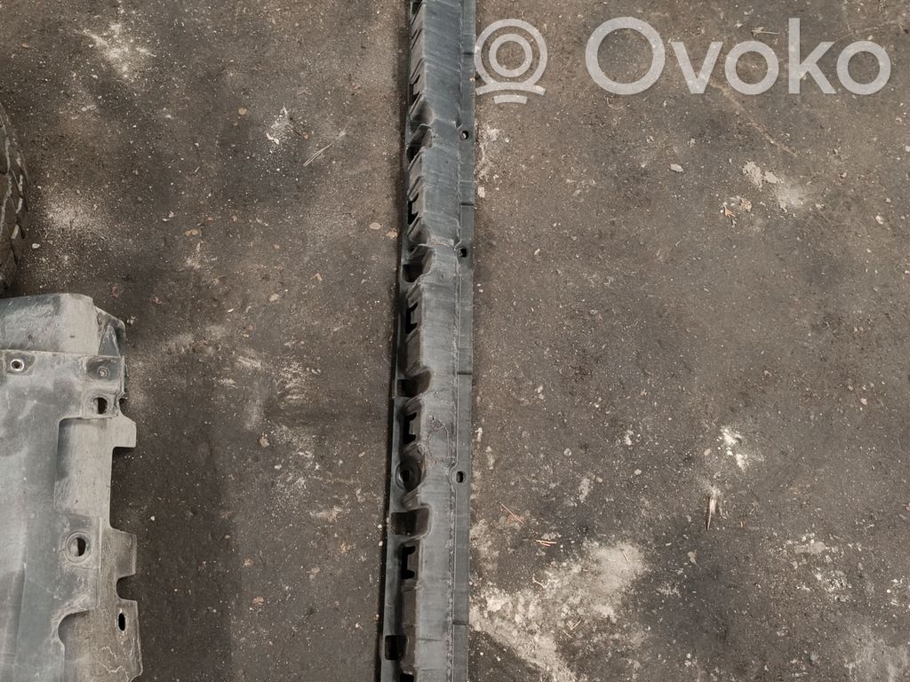 BMW X5 E70 Ślizg listwy progowej 