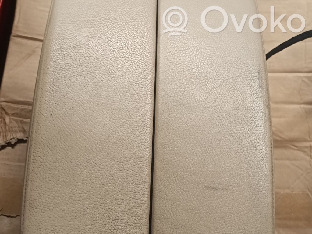 BMW X5 E70 Armrest 