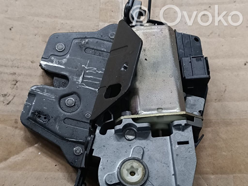Tailgate/trunk/boot lock/catch/latch   51247111008,7111008