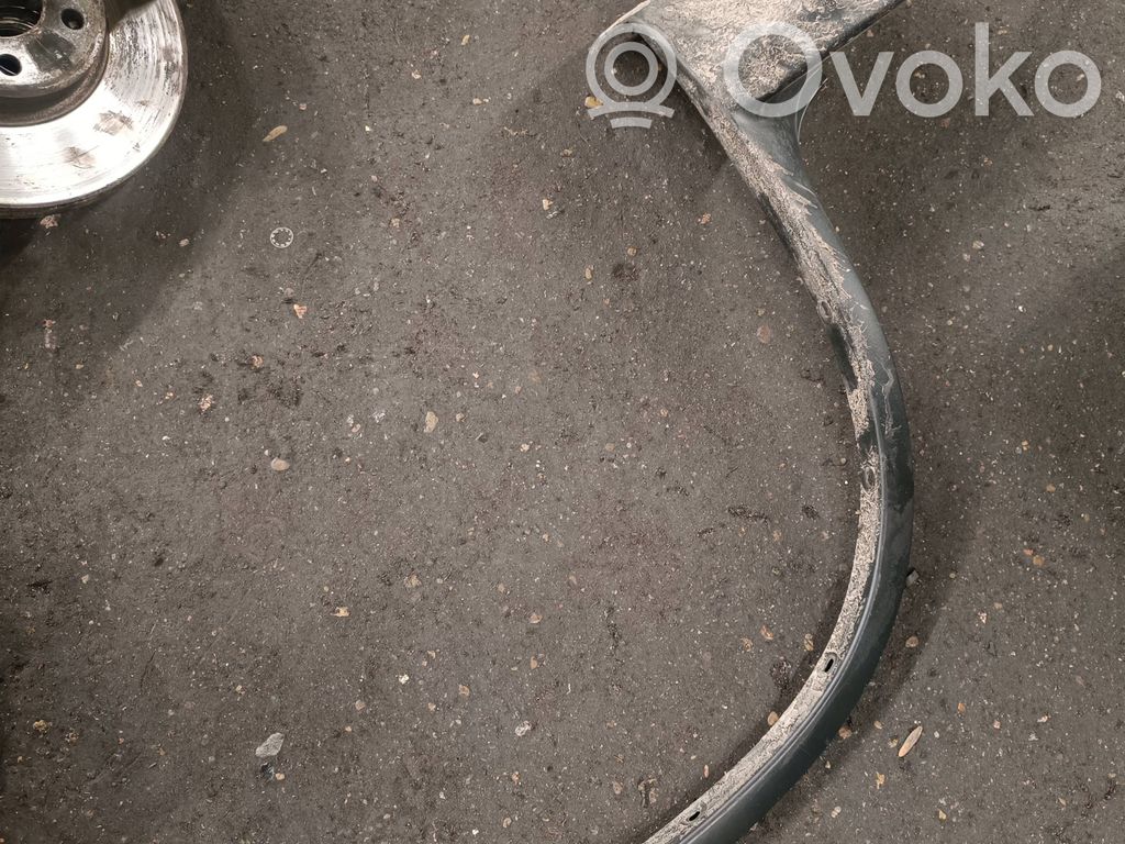 Front arch trim   8402334
