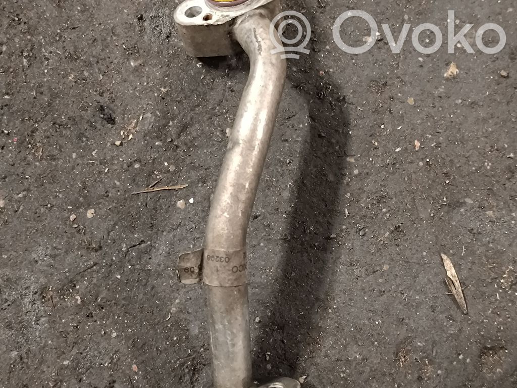 BMW X5 E53 Ilmastointilaitteen putki (A/C) 