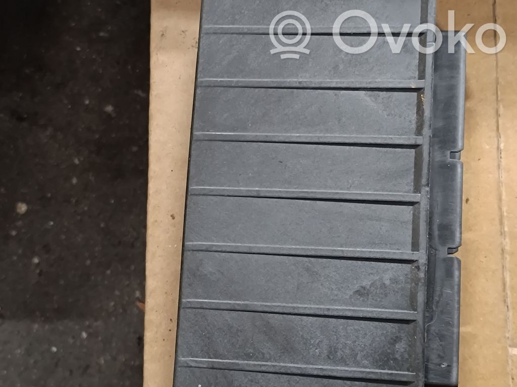 BMW 7 E32 Light module LCM 