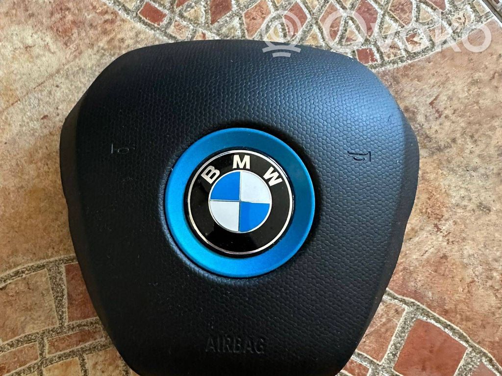 BMW i3 Vairo oro pagalvė 