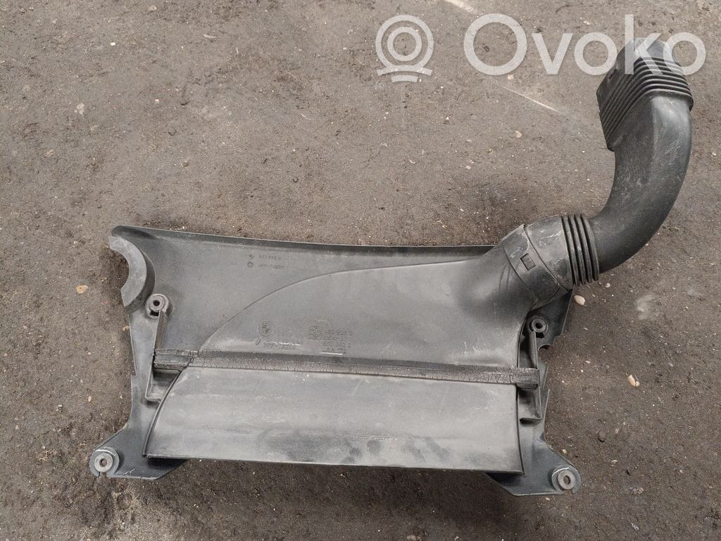 BMW X5 E53 Componentă admisie aer 