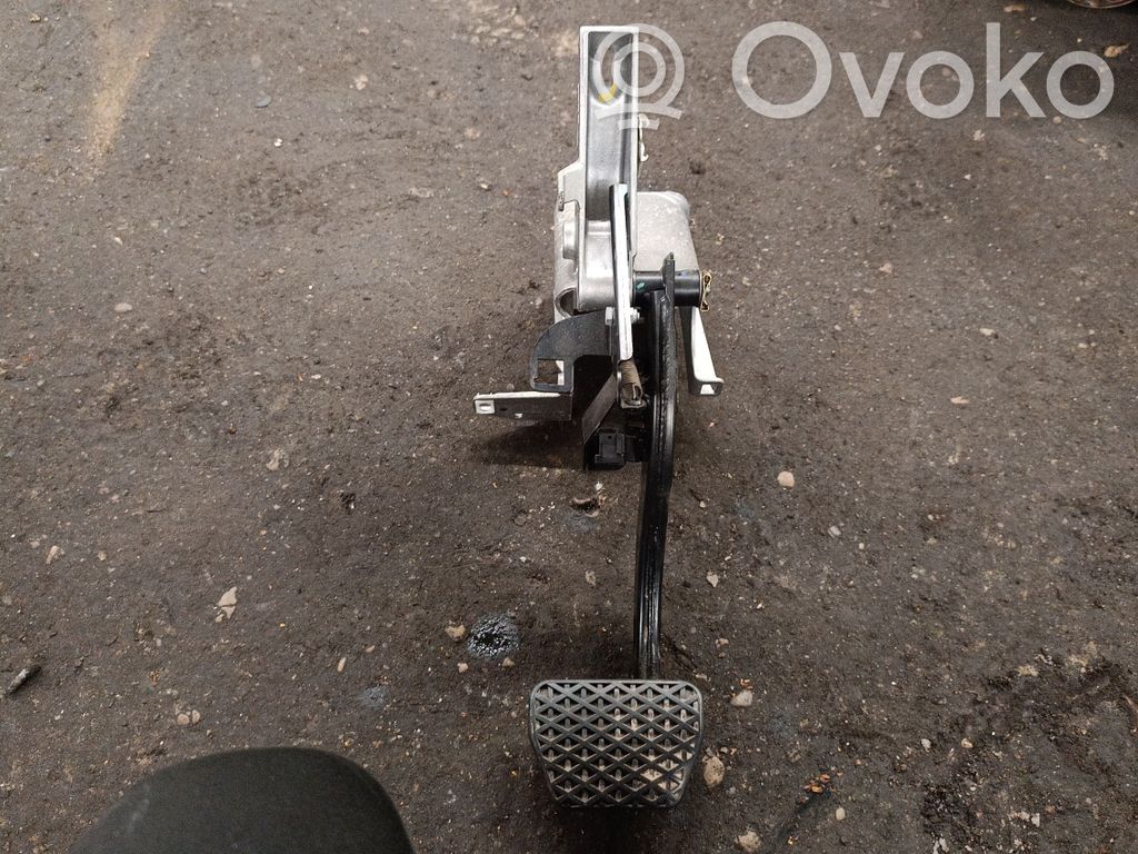 BMW X5 E53 Brake pedal 