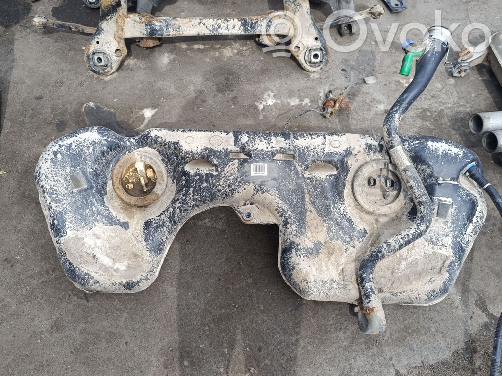 Fuel tank   6765701,6765702,6765703