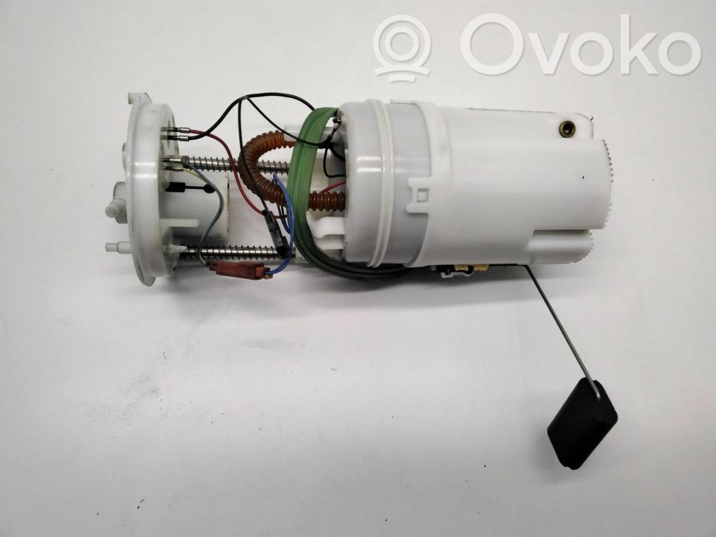 BMW X5 E70 Bomba interna de combustible 