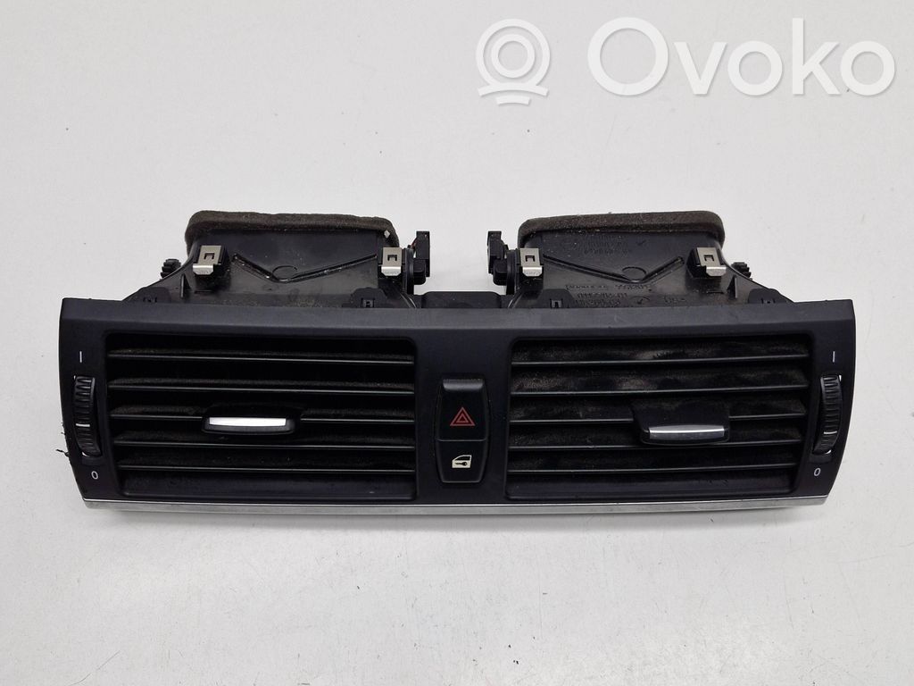 BMW X5 E70 Centrinės oro grotelės 