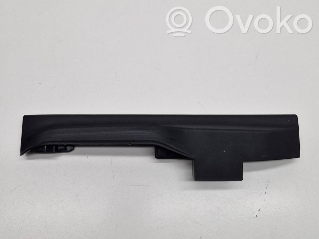 Osłona szyn przedniego fotela pasażera   7314210,21108610,1312073