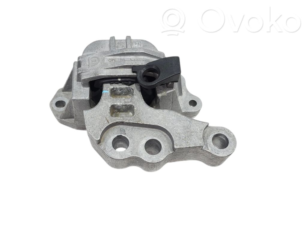 Fiat Tipo Engine mounting bracket 