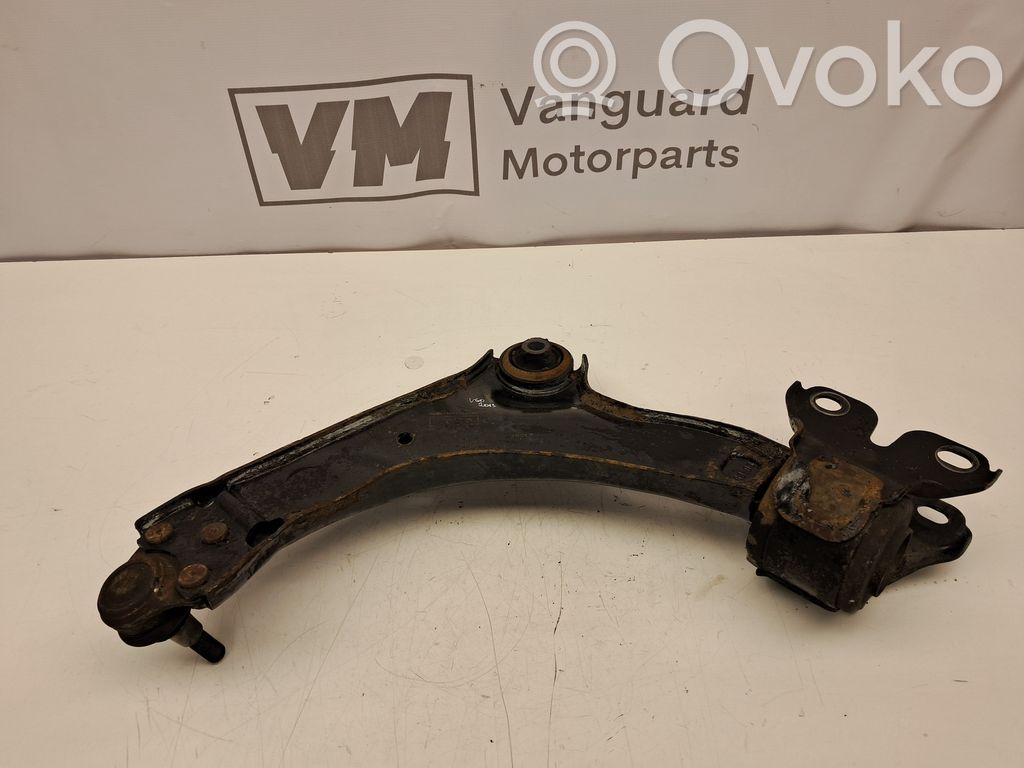 Volvo V60 Querlenker Achsschenkel vorne 