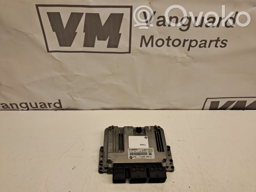 Mini One - Cooper Clubman R55 Engine control unit/module 