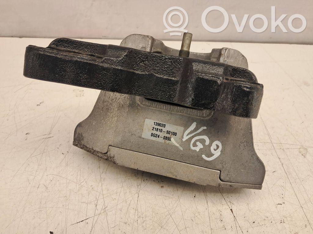 Hyundai i30 Engine mount bracket 