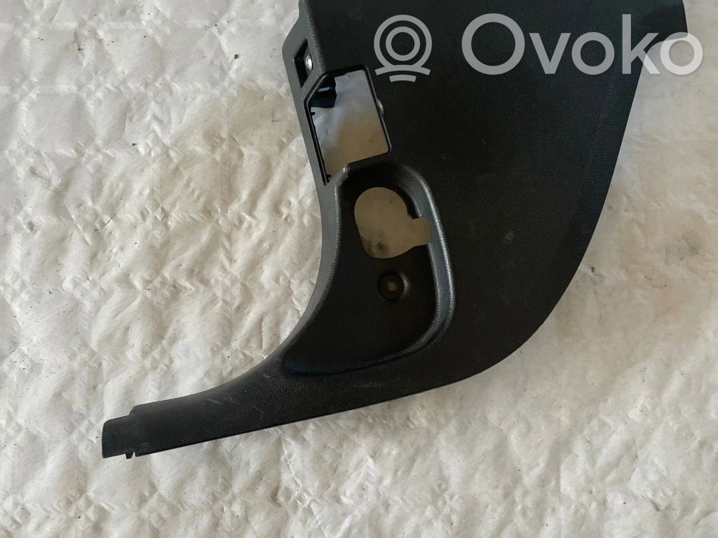 BMW 3 E90 E91 Foot area side trim 